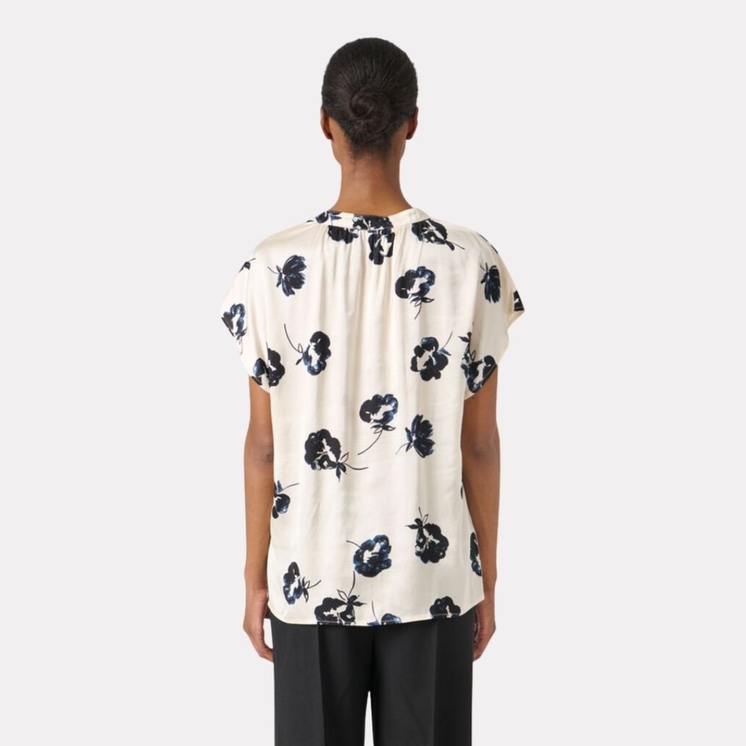 Ανώνυμο σχέδιο(50)